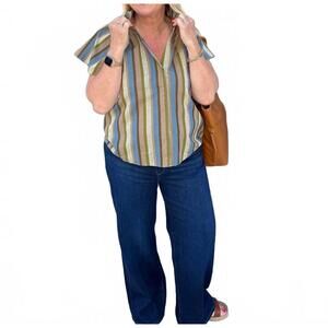 NEW THML striped v-neck top in multi